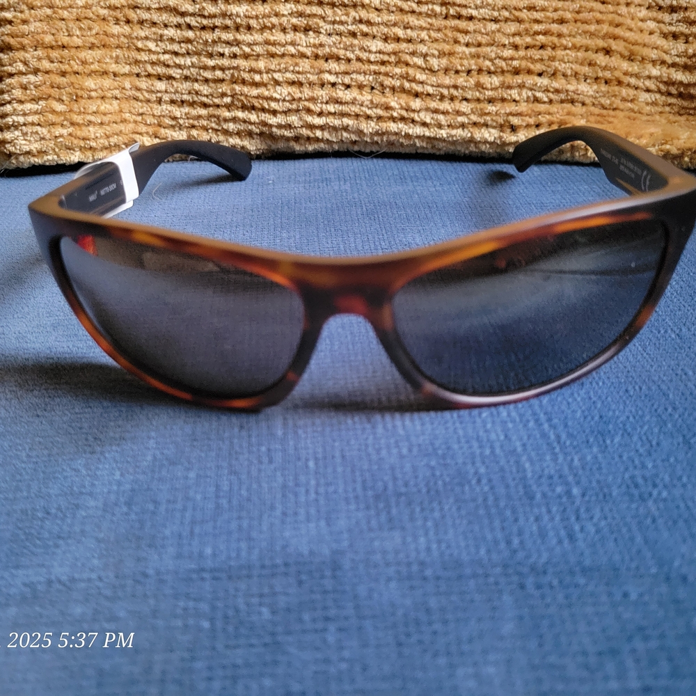 Maui Jim Rx-ABLE H770-10CM Tortoise w/Black Temples (LC HCL Bronze) Sunglasses